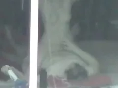 چه سکس بکن بکن چیزی بهتر از رابطه جنسی با یک دختر جوان در آنجا است؟