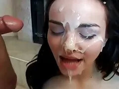 مدل پورنو جوان دانلود فیلم سوپر سکسی بکن بکن برهنه می شود و آماده می شود تا واژن خود را با ویبراتور سوراخ کند
