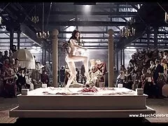 یک ژیمناست فیلم بکن بکن جوان در موقعیت های آکروباتیک یک پسر را می خورد و از آن لذت می برد