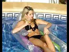 شرجی Melissa می شود کلاه فیلم بکبکن های بزرگ و سخت در همه سوراخ ها بارگذاری می شود
