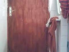 سبزه جوان با جوانان فیلم سوپر سکسی بکن بکن اشتهاآور رابطه جنسی لعنتی با یک پسر دارد